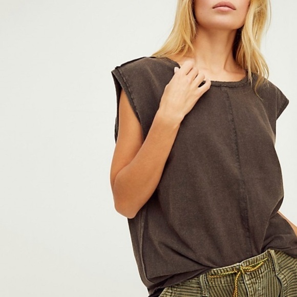 NWT Free People Kaiser Muscle Tank Tee in Raven’s Feather - Picture 2 of 10